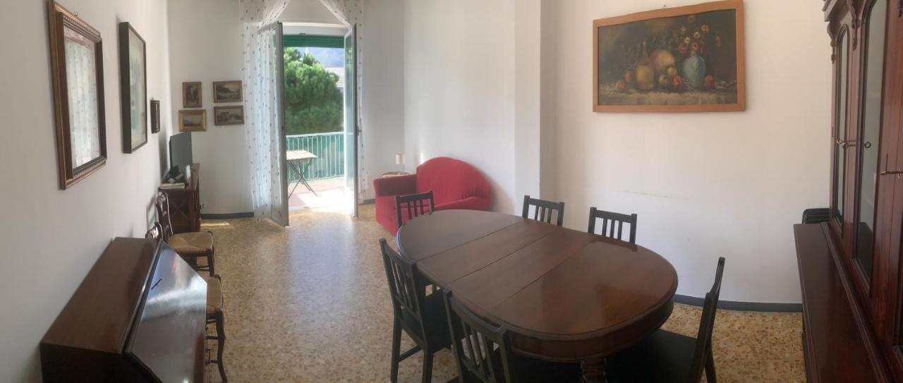 Casa Bianca 4 - Confortevole In Centro A Moneglia Extérieur photo